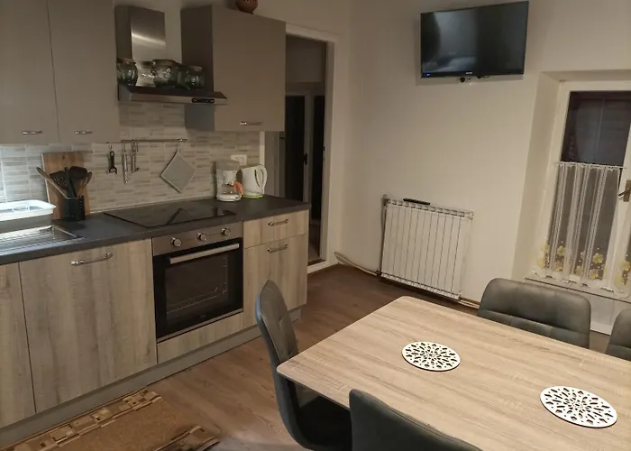Nives Apartment *
